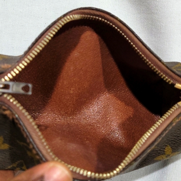 Auth Louis Vuitton Papillon Pouch vtg - Picture 11 of 15